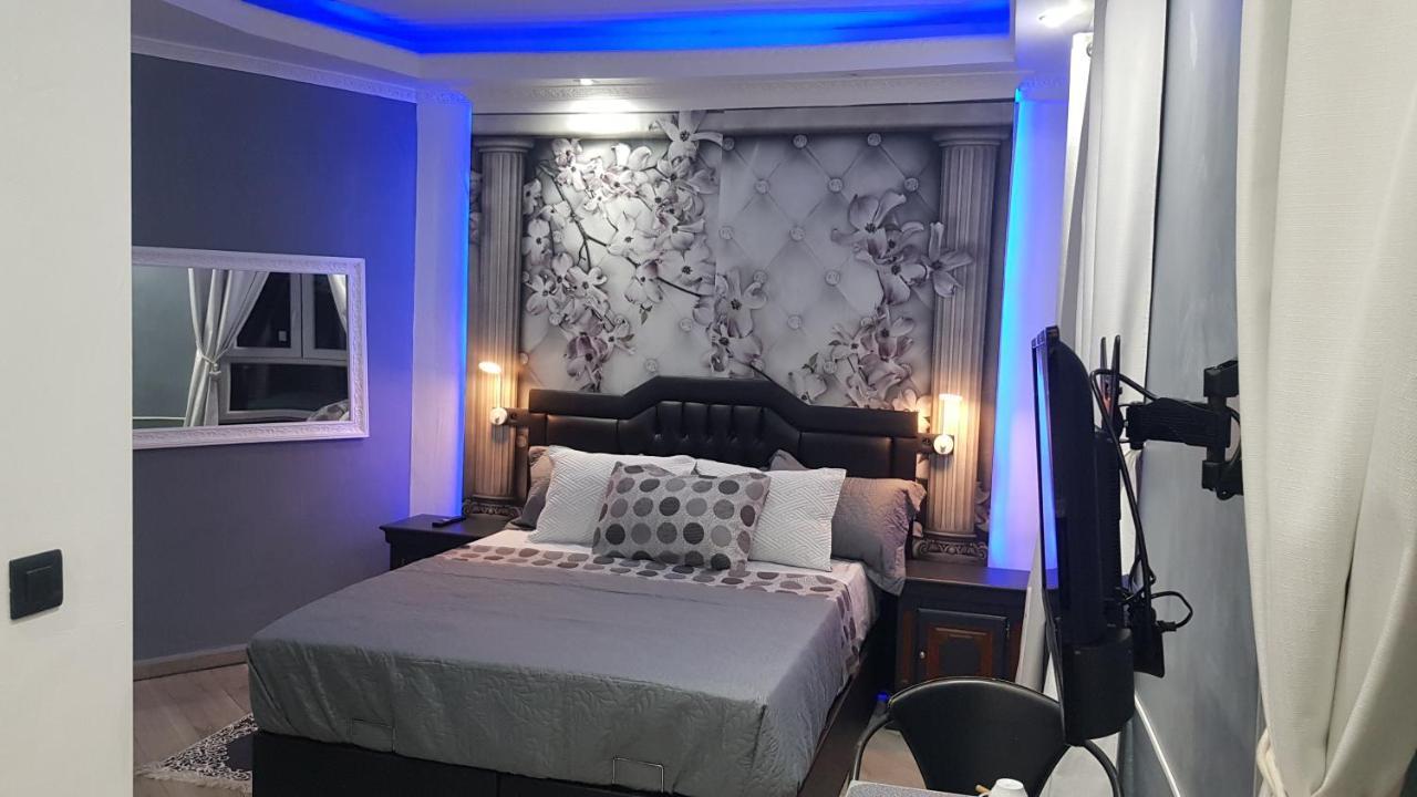 Le Petit Luxembourg Apartment Montignies-sur-Sambre ภายนอก รูปภาพ