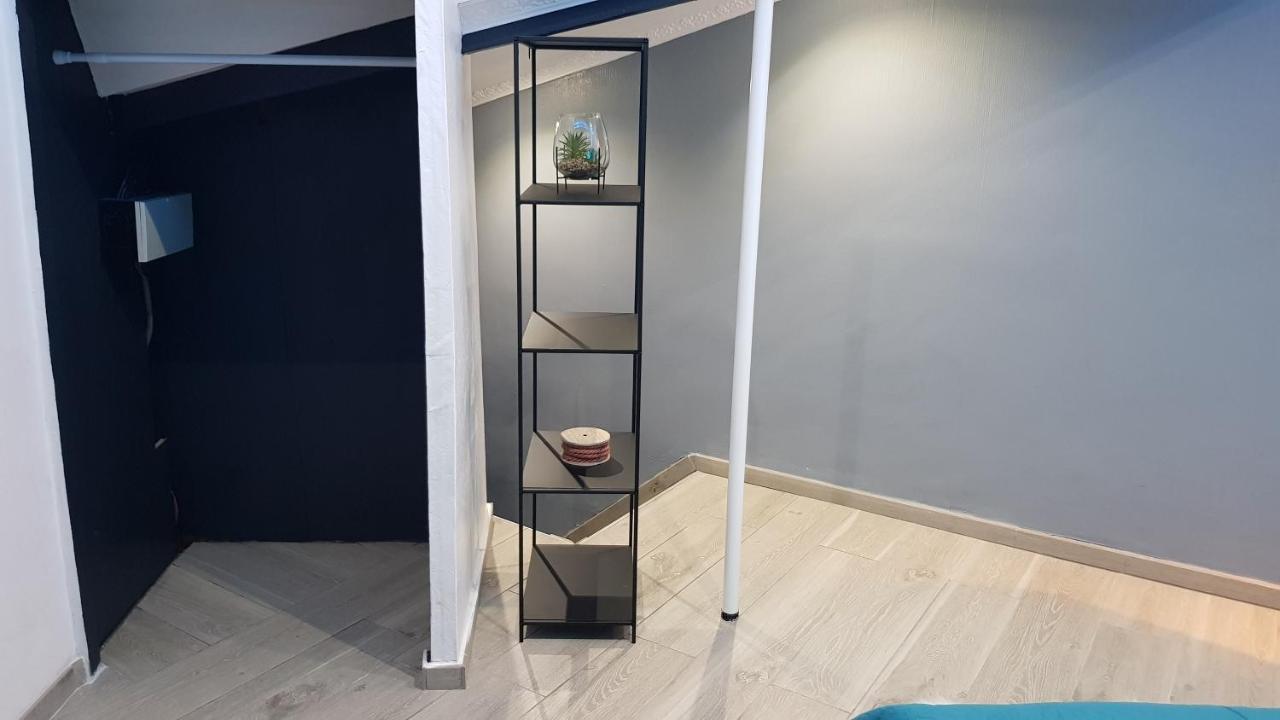 Le Petit Luxembourg Apartment Montignies-sur-Sambre ภายนอก รูปภาพ