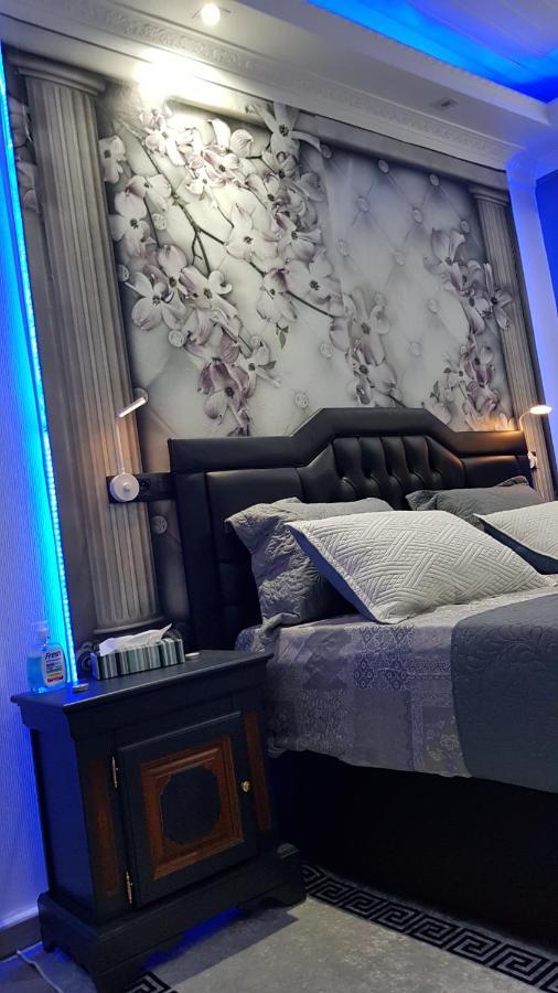 Le Petit Luxembourg Apartment Montignies-sur-Sambre ภายนอก รูปภาพ