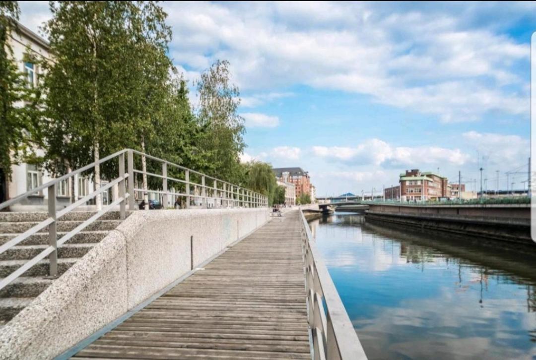Le Petit Luxembourg Apartment Montignies-sur-Sambre ภายนอก รูปภาพ